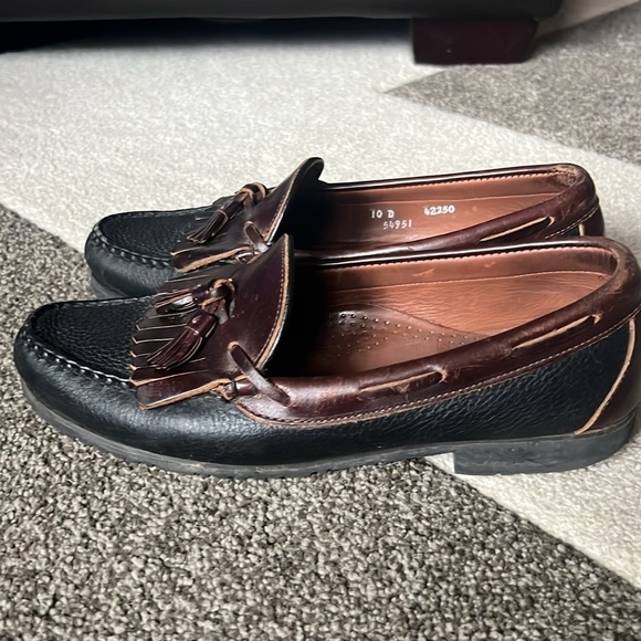 Allen Edmonds Mens Loafers NASHUA Tassel Kiltie Black Brown Leather - 10 D - Picture 2 of 12